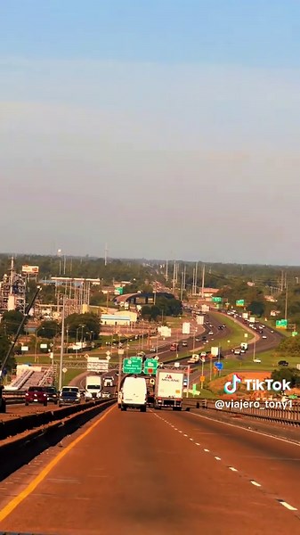 Paisajes de Lake Charles, Louisiana: Vista de la Carretera 📍✨
