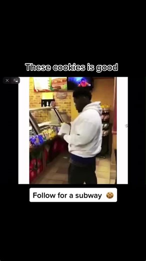 These cookies good!!! #fypシ #foryou #cookies #subway#themgood #memes #notmyvideo #notmysound