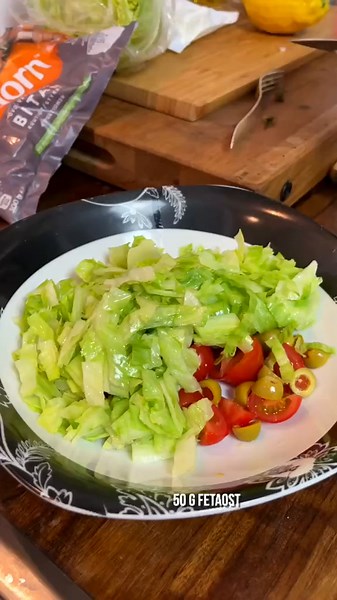 Grekisk Pastasallad med Quorn - Recept och Kalorier