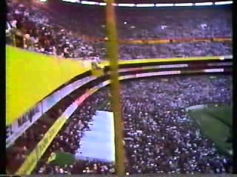 MENUDO ( LA NOCHE QUE EL AZTECA CANTO )