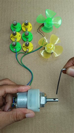Two DC Motor and Six DC Bulb Powered by 12V Gear Motor — Science Project