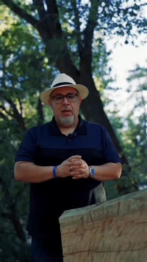 La mesa está preparada Devocional #9 Para más 👉🏻 🔗oscarmerlo.org Únete IG 👉🏻 @oscarmerlo_ | Oscar Merlo