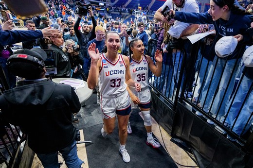 What swag did UConn women's basketball players receive at the NCAA Final Four?