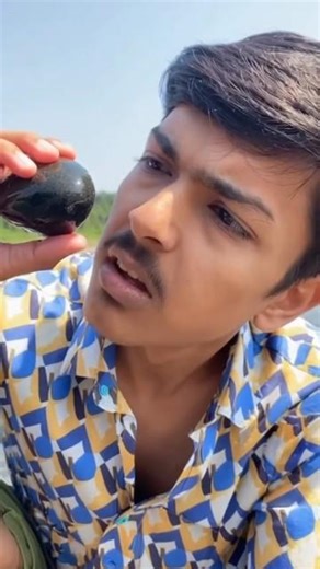 Testing random river rocks with my scanner and this happened...🤑 #shortsfeed #daimond #trend #short