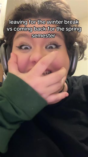 gonna sob so hard why cant winter break last a whole year | winter break