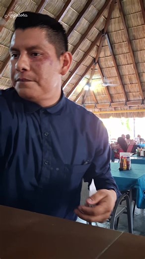 2.9K views · 33 reactions | Un dia de trabajo en el Restaurante Familiar La Casa del Ostión #Colima #meserosprofesionales #lacasadelostion | Angel Sosa | Facebook