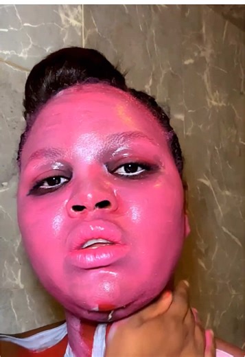 Stunning Clown Makeup Tutorial for Halloween