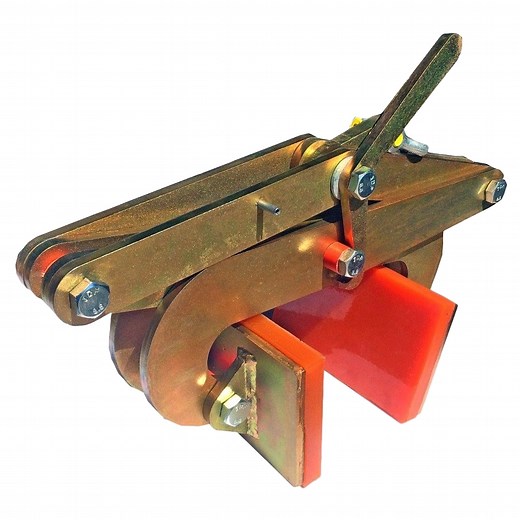 Concrete Sleeper Grab