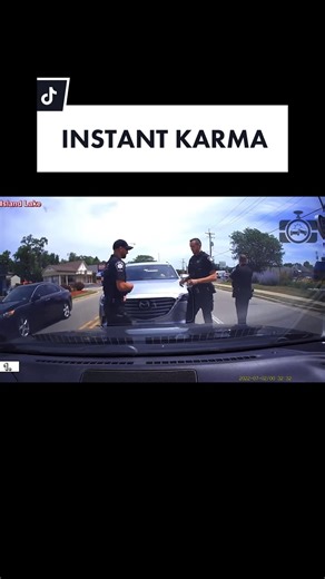 Police Chase Dashcam - Instant Karma Moment in the USA 2022