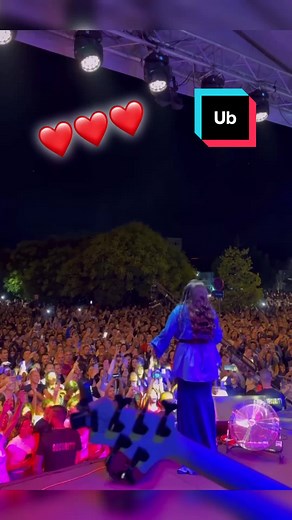 Ub: Dragana Mirkovic Live Performance Highlights