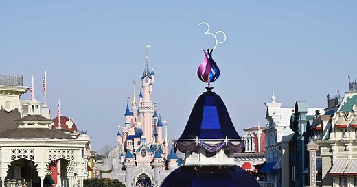 Quelle est l'histoire de la création de Disneyland Paris ?