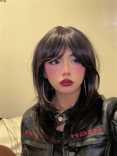 Videos de Miku🕷️ (@vammp_owo) con “original sound - Kirogi”