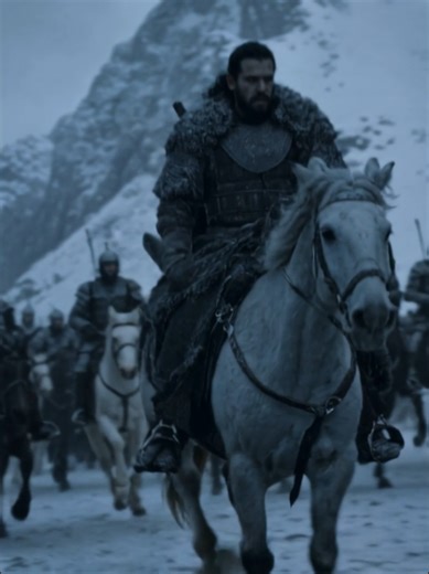 Lost in the snow, searching for something that could change our lives ❄️ Video created with artificial intelligence. Medieval story, live wallpaper, fantasy #intelligenzaartificiale #knight #fantasy #livewallpaper