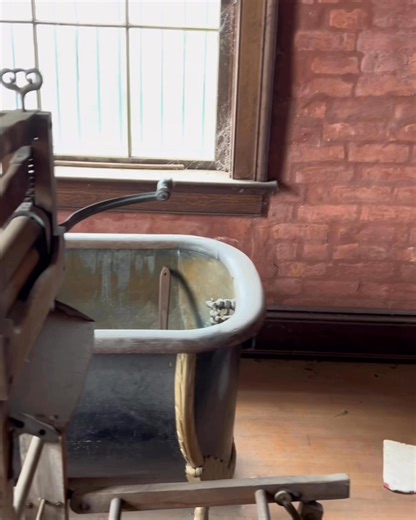 Historic Fort Wayne is open for the season starting June 7–8! Whether you’re diving into Detroit’s history, planning an event, or looking for a place to unwind, this Detroit landmark has it all. Be sure to follow their new page! 🔗 For more information or to schedule a tour: https://historicfortwayne.org | Detroit Parks & Recreation