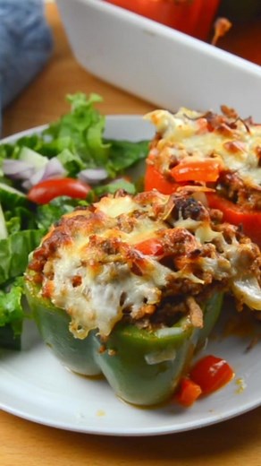 With no rice or fillers these low-carb, Keto, and gluten-free Stuffed Peppers with Italian Sausage and Ground Beef are my absolute go-to for stuffed peppers. And did you know that about the red ones? 👉🏼View recipe linked in the first comment. #lowcarbstuffedpeppers #keto #ketostuffedpeppers #lowcarb #stuffedpeppers #noricestuffedpeppers #glutenfree #best #beststuffedpeppers | Kalyn's Kitchen