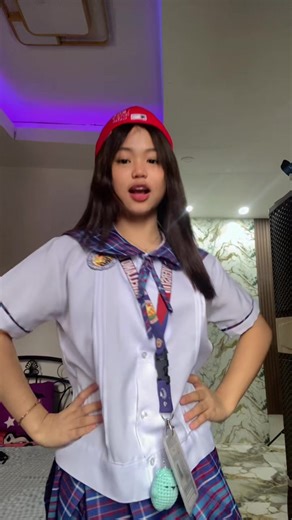 Samantha's Dance with DJ Glad: An Uplifting Performance