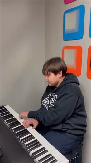 We’re starting to count down the days to our Canned Music Rock Show. This means our bands are working hard behind-the-scenes to pull together their sets for the show 🤘 We snuck in to catch this clip of The Timbrix doing exactly this earlier this week. If this is them in practice-mode, we can’t wait to see what they’re going to do on stage in a couple weeks 🔥 The Canned Music Rock Show is on Sunday, November 23 from 11am - 7pm and it features all of our Rock Bands and Jr. Rock Bands. It’s the p