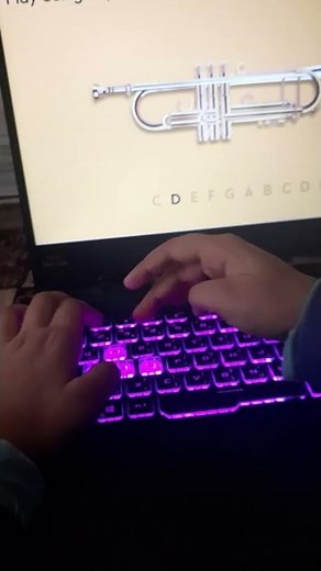 how to play industry baby on keyboard trumpet 2346545433333432