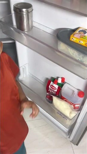 “Chhota Helper Mahir | Mummy Ke Saath Fridge Clean 🧊❤️”