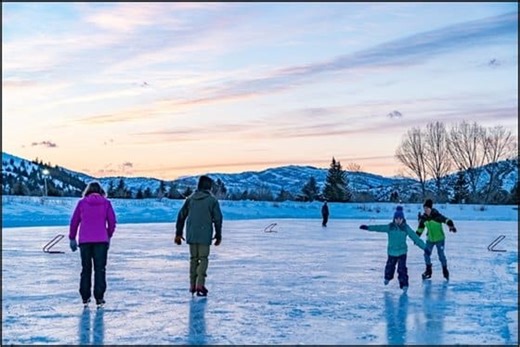 Ice skating on Nottingham Lake in Avon returns