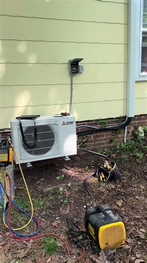 installation of Mini Split Air Conditioning Systems #hvac #heat #cool 🔥❄️