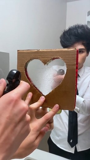 How to make it look like you’re holding a heart | Stokes Twins