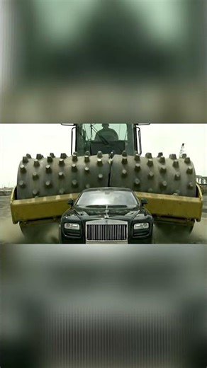 The Roller Tried to Crush a Rolls-Royce… and BROKE ITSELF! 😱💥