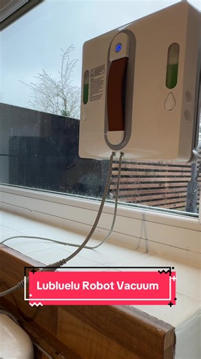 Effective Window Cleaning with My Robot Vacuum