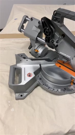 The 18V Brushless 7-1/4 in. Dual Bevel Sliding Compound Miter Saw delivers up to 735 cuts per charge, for the ultimate cordless convenience to get the job done. ⁠ 📸: @builttoughtooltalk⁠ ⁠ Backed by the INDUSTRY’S BEST Lifetime Service Agreement: Free Batteries. Free Parts. Free Service. FOR LIFE. #BuildForALifetime Shop now —> thd.co/3wTugpo | RIDGID Power Tools