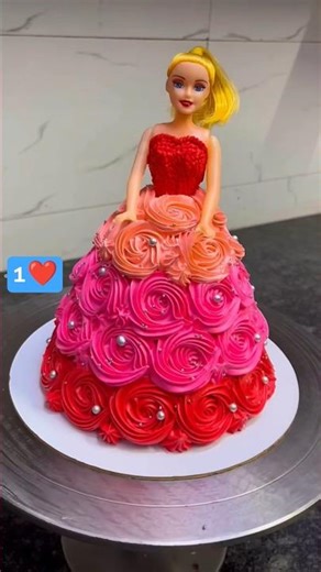 Beutiful Doll Cake 🎂 for Birthday Girl 🥰🥰 #dollcake #cake #cakedecorating #birthdaycake #shorts