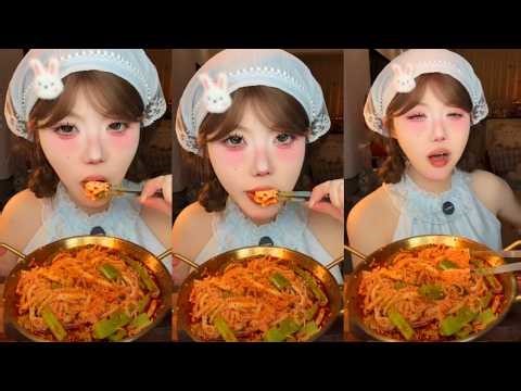 Extreme Spicy Tripe & Vegetable Mukbang! Chinese Street Food ASMR Eating Show