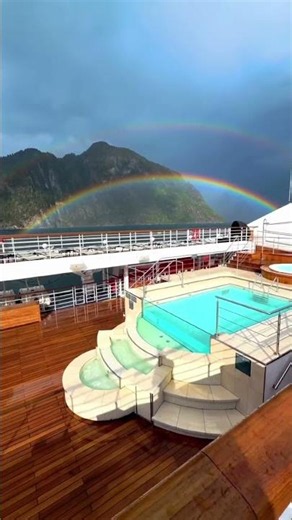 This is your sign to book that cruise to Norway 🇳🇴🛳️😍