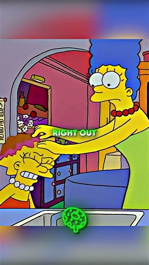 Lisa Gets Gum In Her Hair...🤯😱| The Simpsons