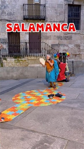 Espectáculo callejero en Salamanca #spain #salamanca #streetperformance #shorts #4k