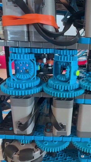VEX IQ - 4 Motor Diffy #roboticscompetition #vexiq #vexrobotics #robotics #vexiqlevelup #robot