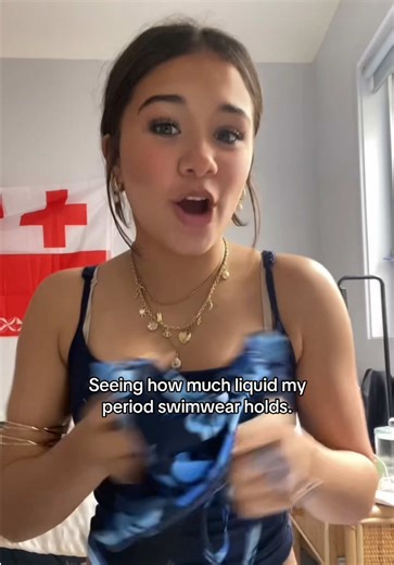 For everyone who wants a close up of our swimwear absorbing 🩵#periodswimwear #periodbikini #periodbikini