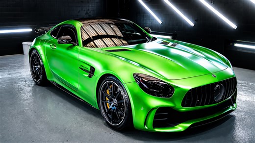 What makes Mercedes AMG GTR feel so different to drive