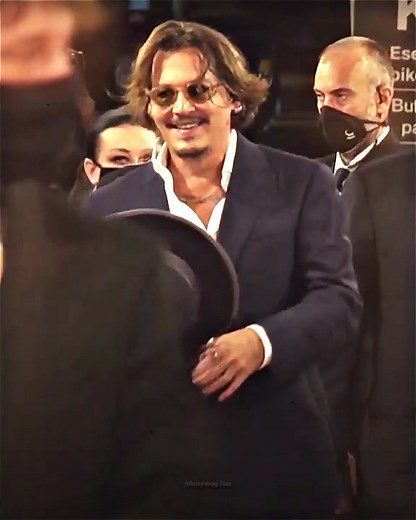i will never stop editing this scene #foryourpage #viral #johnnydepp #johnnydeppedit #depptok #depphead #edit #editor #aftereffects #ae #johnnydepptiktok #80s #90s #velocity #trending