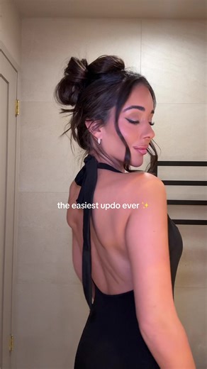 the easiest updo hairstyle tutorial— save this to try next 🤍✨ #hairstyletutorial #updohairstyle #hairstyleinspo #messybun #updotutorial