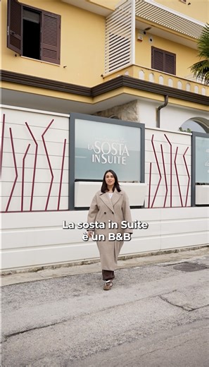 La Sosta in Suite è più di un Hotel, è il luogo dove coppie, gruppi di amici o famiglie ritrovano il piacere di stare insieme 💑 Suite tematiche per offrirti il massimo relax e servizi su misura, dalla colazione in camera al menù pizza e bevande🍽️ Che sia una sosta o un pernottamento, qui ogni momento diventa speciale. Scopri di più su www.lasostainsuite.it PER PRENOTAZIONI, contattaci ai numeri: 📱0813420616 o 3287872150 ✅Whatsapp 3204776663 📍Via Giovenale 10, Villa di Briano (CE) | B&b La So