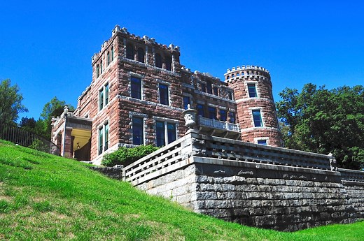 Take a look at this castle in New Jersey, a gem from the Gilded Age