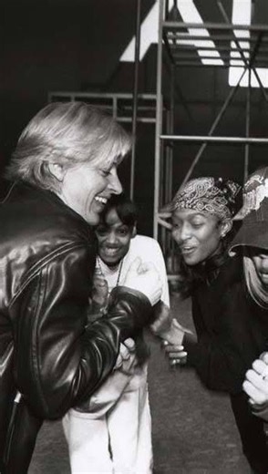 Ellen DeGeneres World on Instagram: "#throwback 📽 In honor of the #Grammys Tonight , take a look Back at Ellen DeGeneres performs as host of the 38th annual Grammy Awards - 1996. With rare rehearsal footage with #TLC 🏷 #ellendegeneres #ellen #thegrammys #rehearsal #bts #backstage #bootyslap"