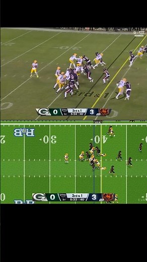 Side by side comparison in retro bowl #packers #bears #sidebyside #nfl #retro