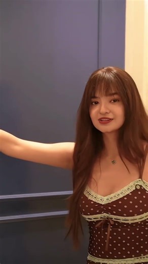 Anushka Sen Bedroom Vibes ✨🛏️ #anushkasen #shorts