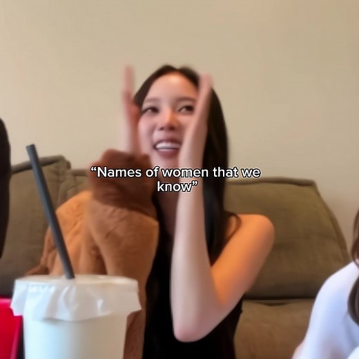 Hilarious Meovv Gawon Narin Moments!
