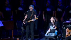 Roger Waters And Bruce Springsteen Stand Up For Heroes