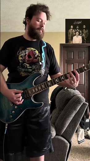 Here’s some more Red Clay Strays! The song is “Fool’s Gold” #guitarcover ‪@RedClayStrays‬