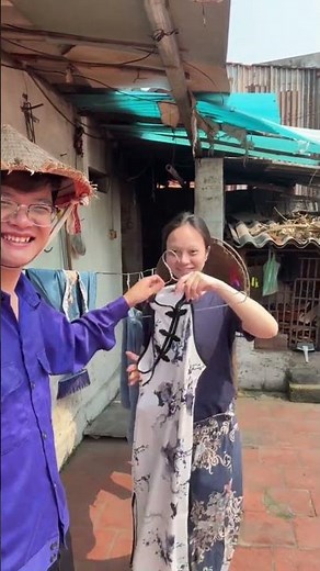 Wait For It… Mom Turns Into a Glam Queen 👑