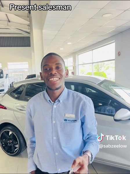 Present Salesman Tips for Effective Car Selling