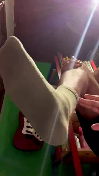 Post by BIGVICTOR on X: Sockless